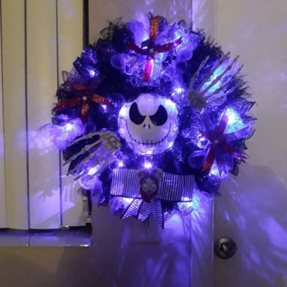 Jack Skellington Nightmare Before Christmas Wreath - Picture 3 of 3